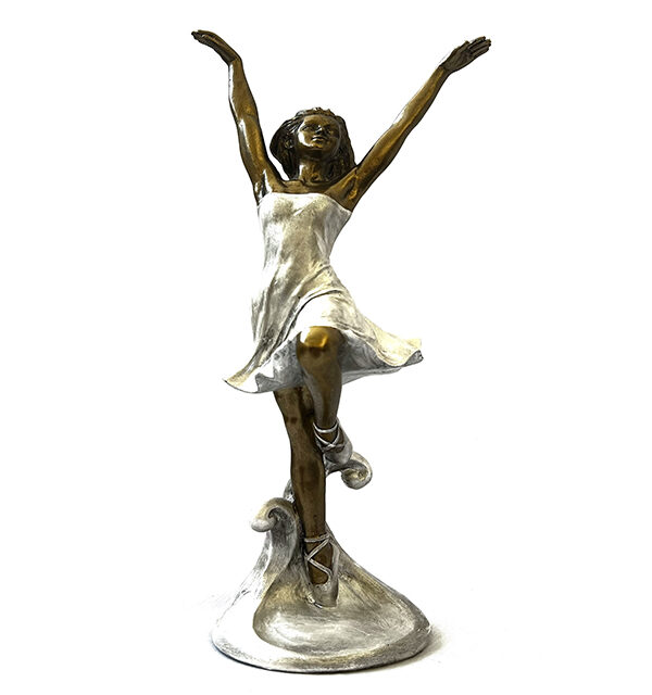 Mujer Bailando Sofisticada Noir